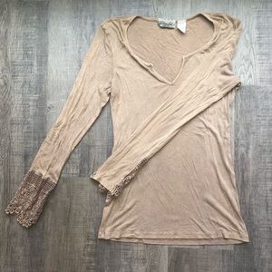 Gimmicks by BKE Long Sleeve Top